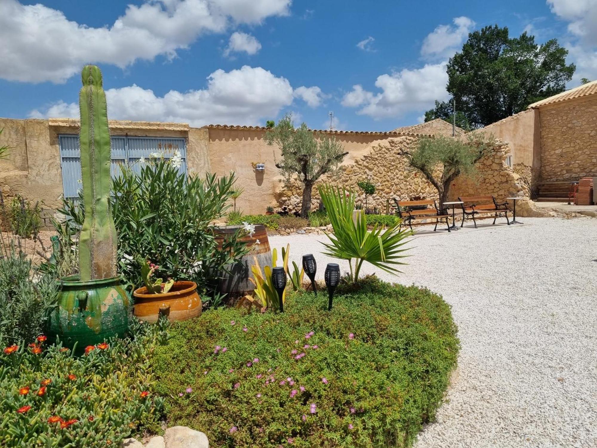 Casa Rodriguillo Bed & Breakfast Pinoso Exterior photo
