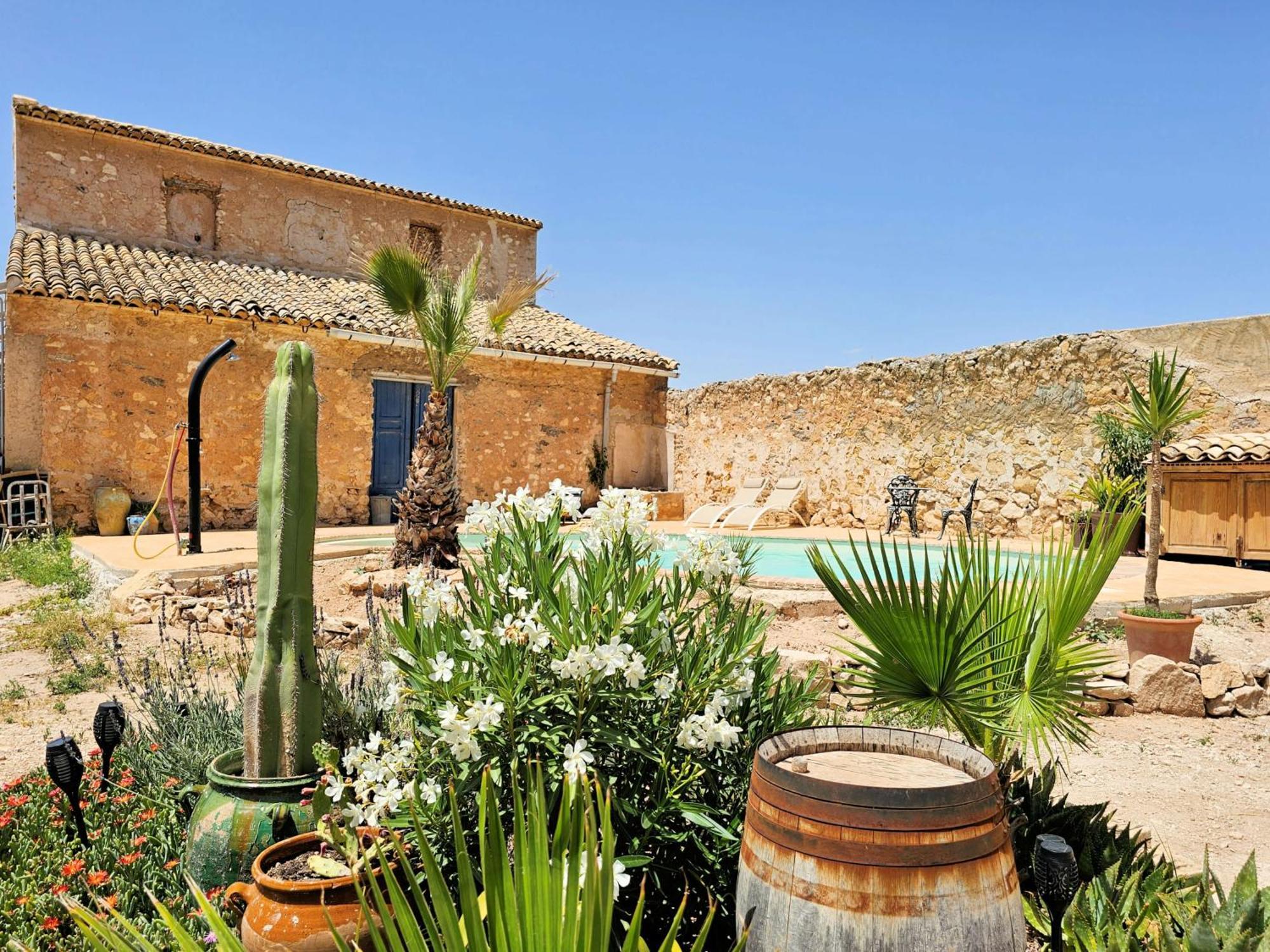 Casa Rodriguillo Bed & Breakfast Pinoso Exterior photo